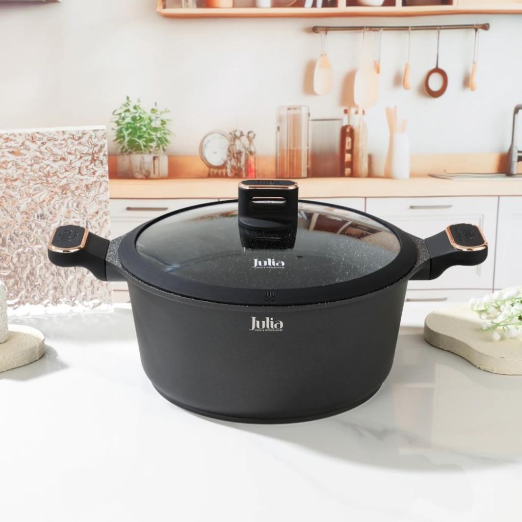 ELITE-PRO PLUS CASSEROLE WITH LID 28CM-BLACK