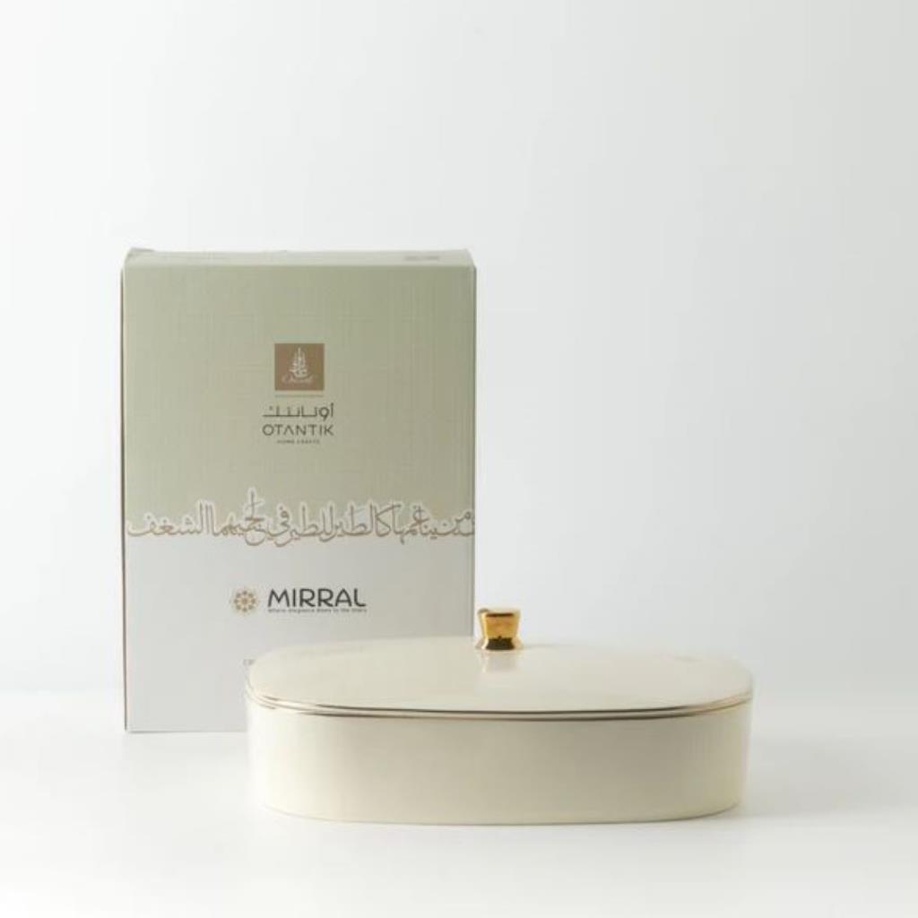 Large Date Bowl From Mirral - White + Gold